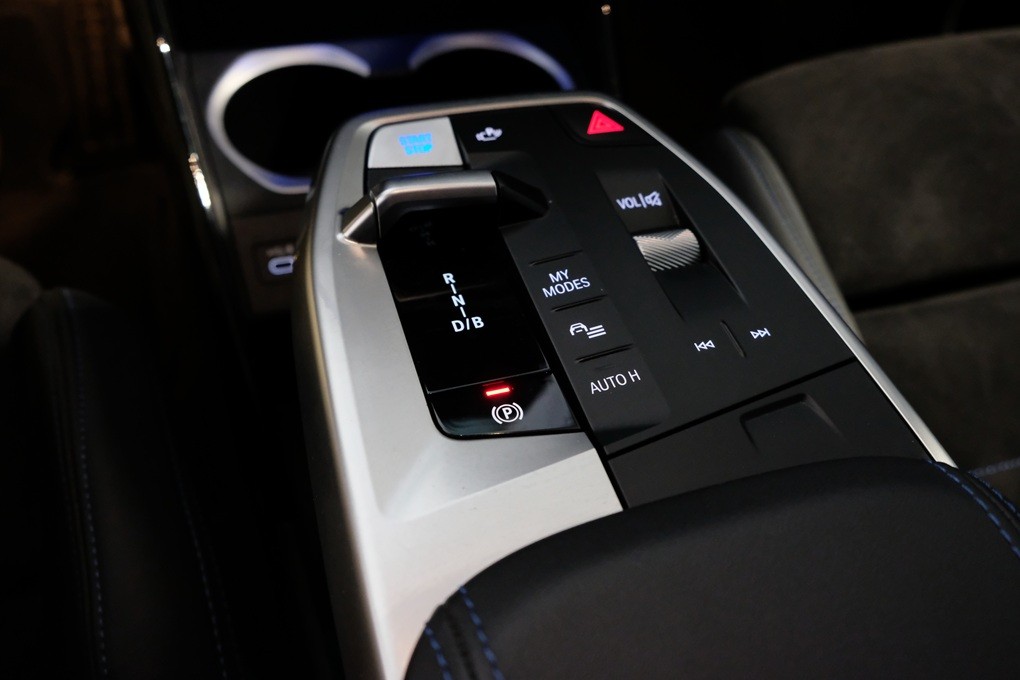 bmw-ix-2023-eletrico-0cc