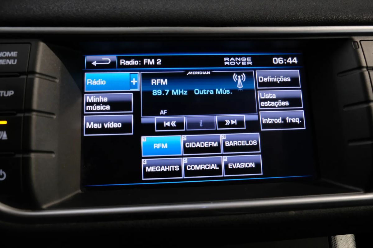 land-rover-range-rover-evoque-2012-diesel-2179cc