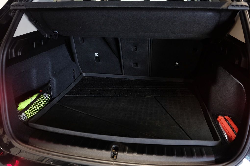 bmw-x1-2023-hibrido-a-gasolina-1499cc