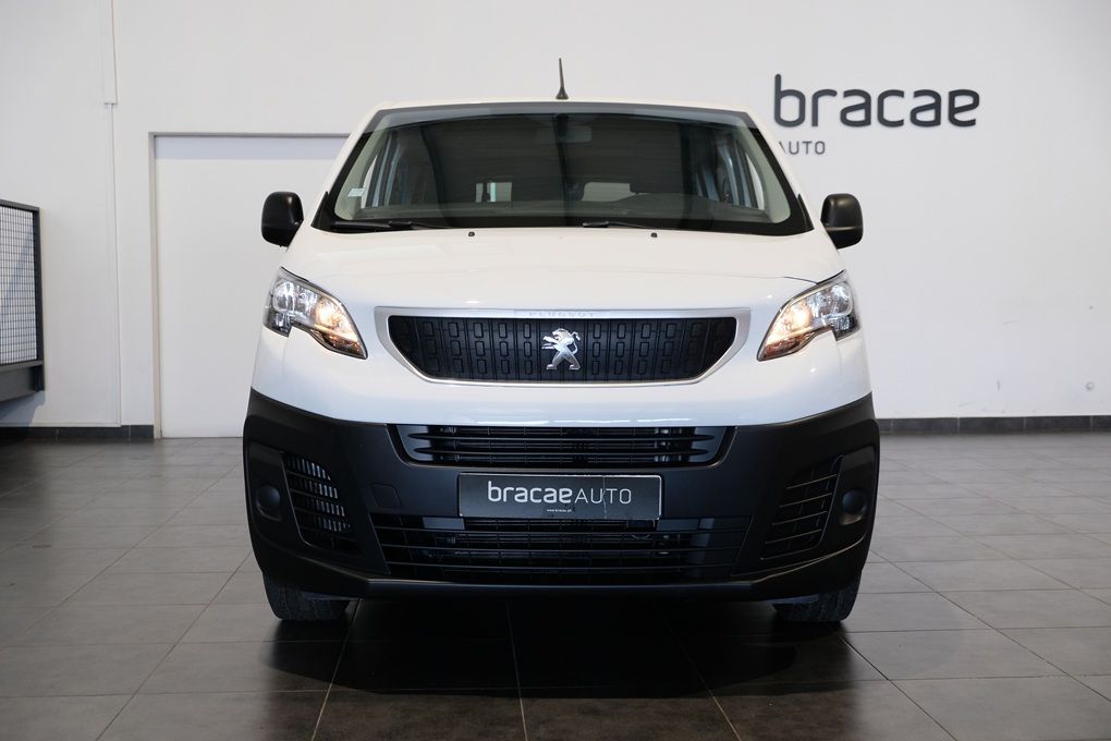 peugeot-expert-2017-diesel-1560cc