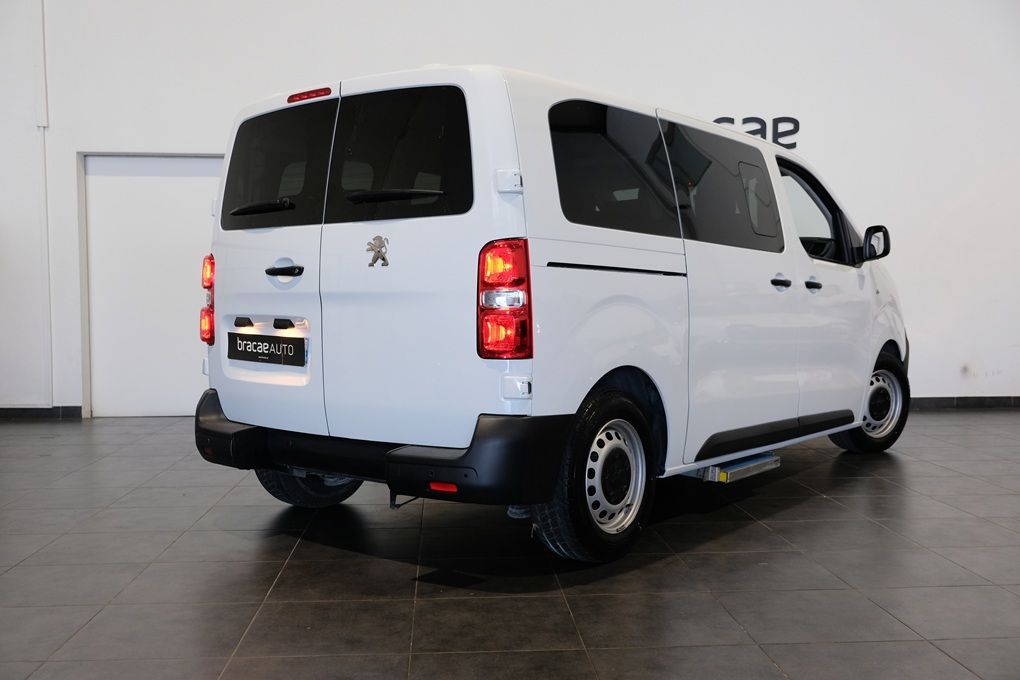 peugeot-expert-2017-diesel-1560cc