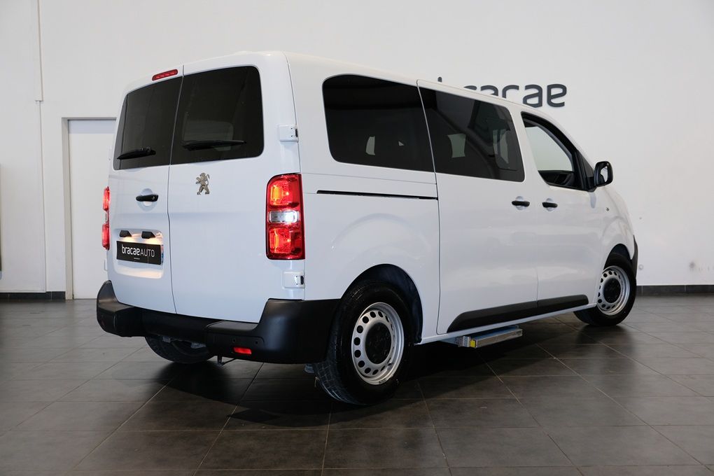 peugeot-expert-2017-diesel-1560cc
