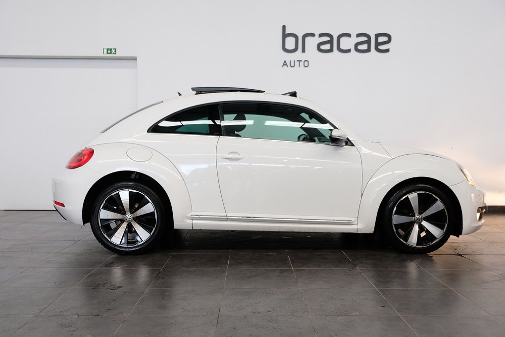volkswagen-beetle-2012-diesel-1598cc