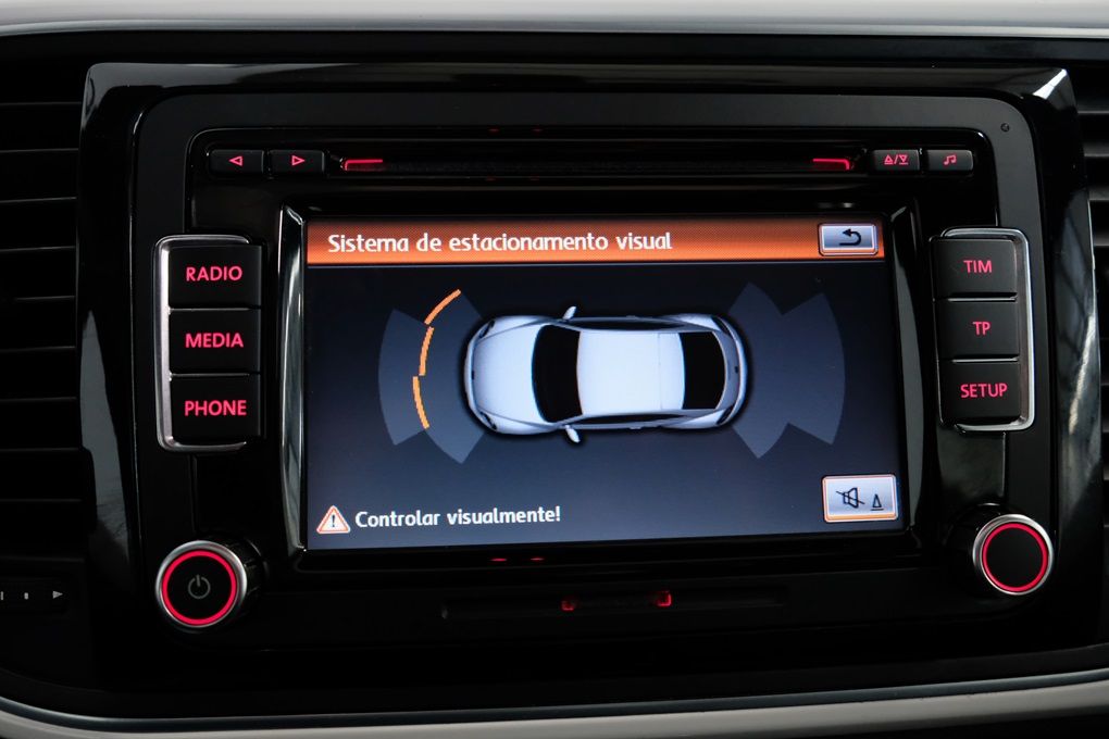 volkswagen-beetle-2012-diesel-1598cc