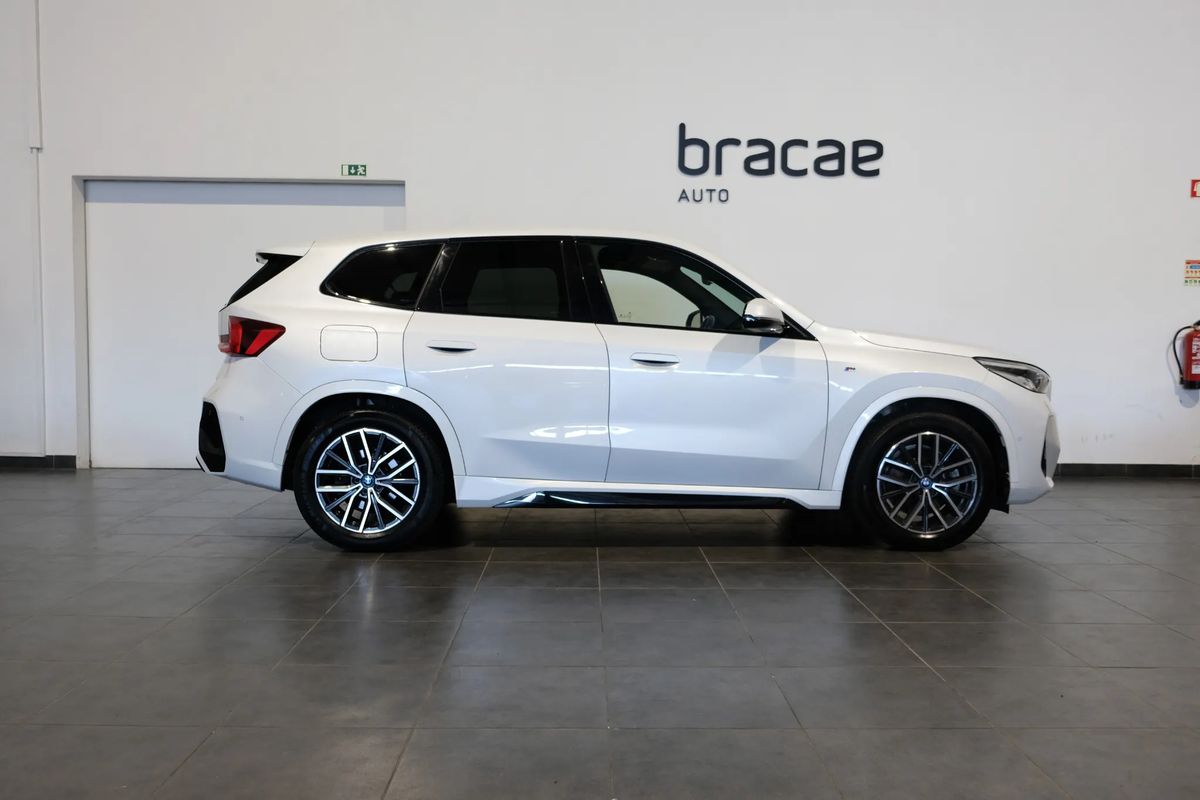 bmw-ix-2023-eletrico-0cc