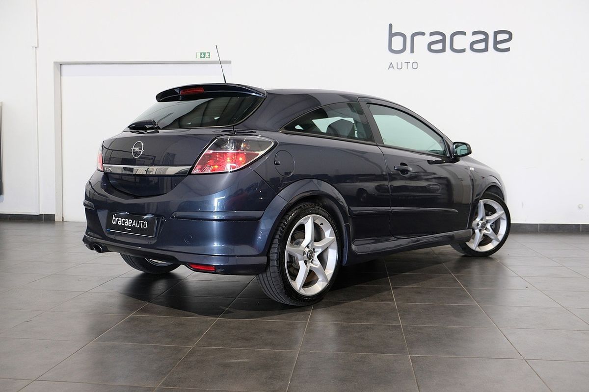 opel-astra-gtc-2009-diesel-1686cc