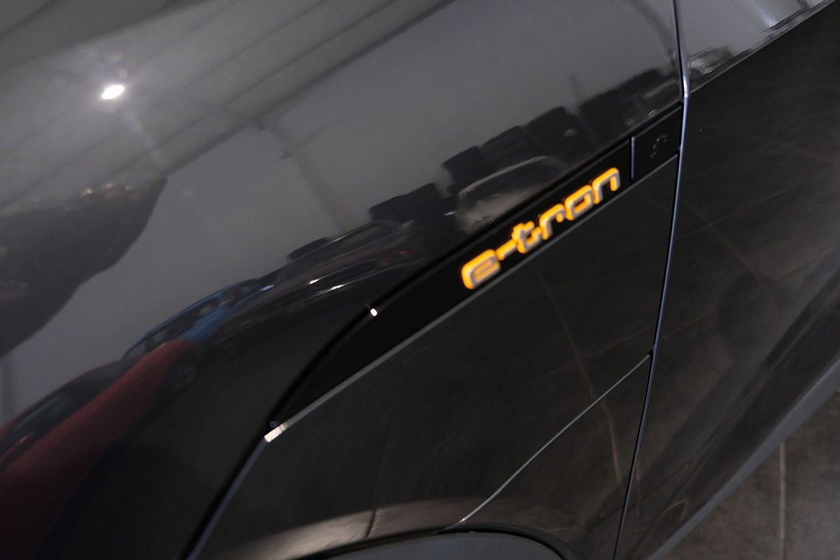audi-e-tron-2021-eletrico-0cc
