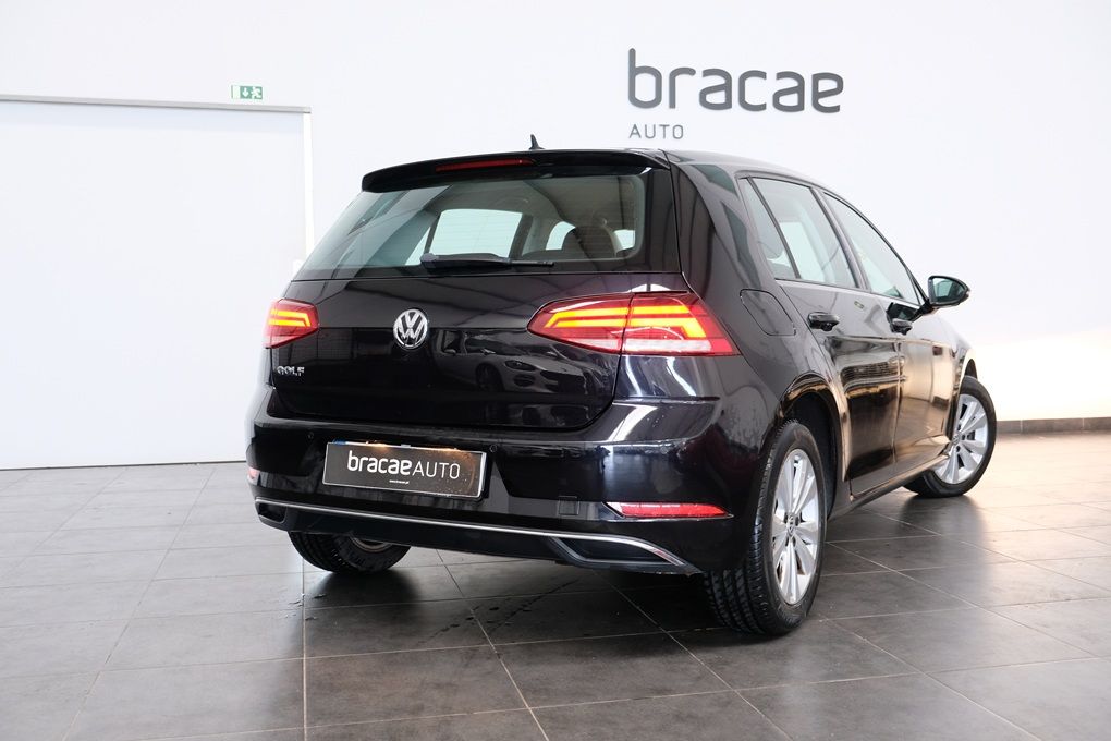 volkswagen-golf-2019-gasolina-999cc