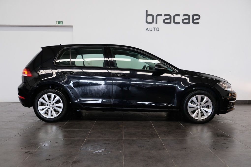 volkswagen-golf-2019-gasolina-999cc