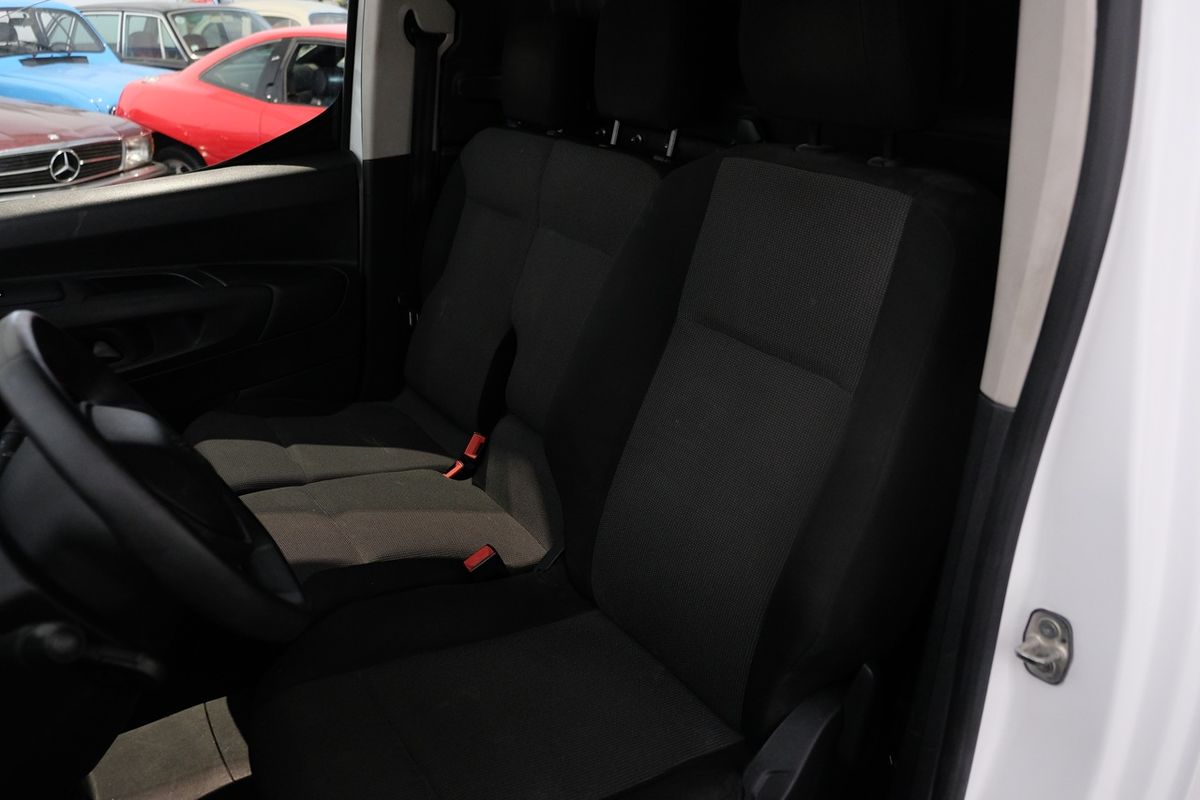 peugeot-partner-2021-diesel-1499cc