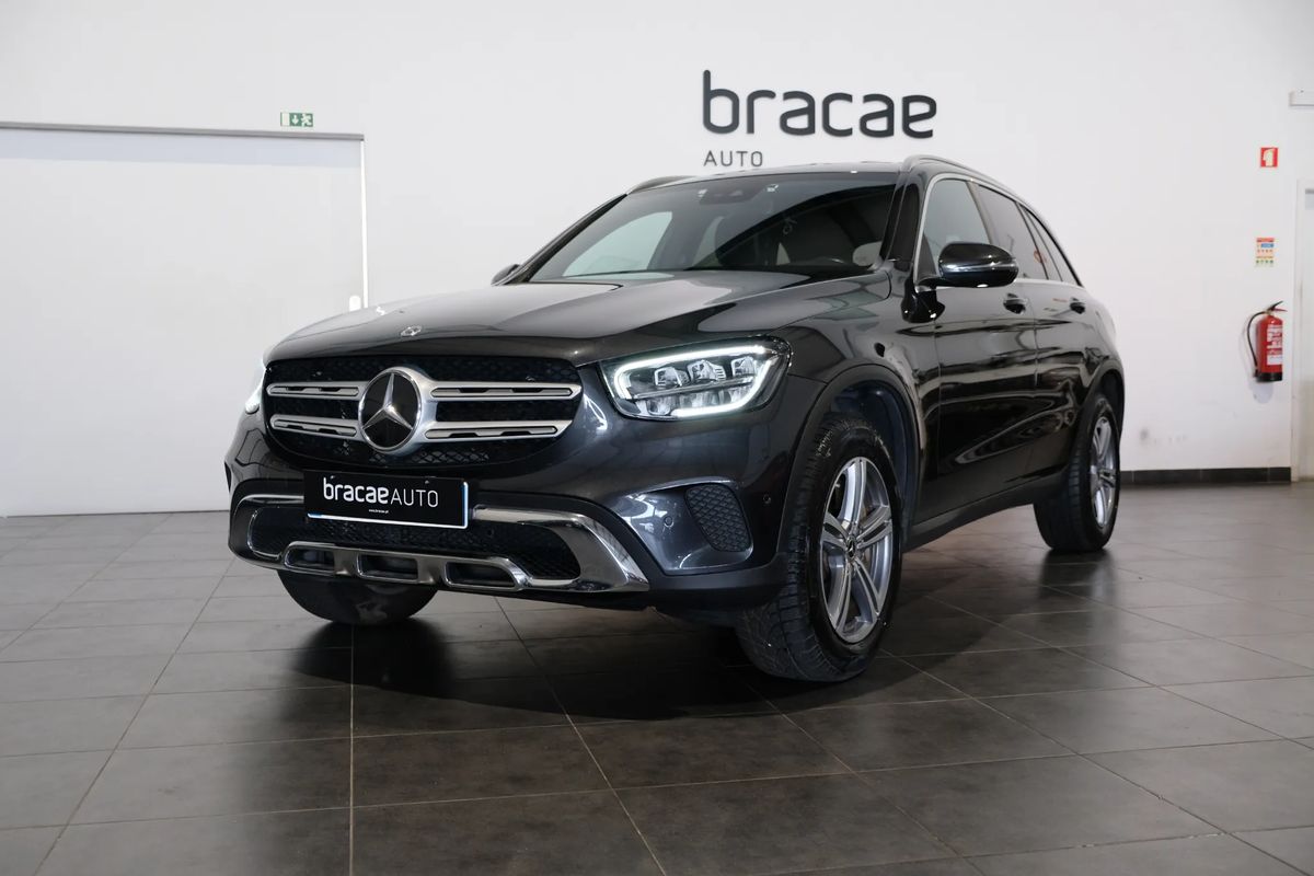 mercedes-benz-glc-2022-hibrido-a-gasolina-1993cc