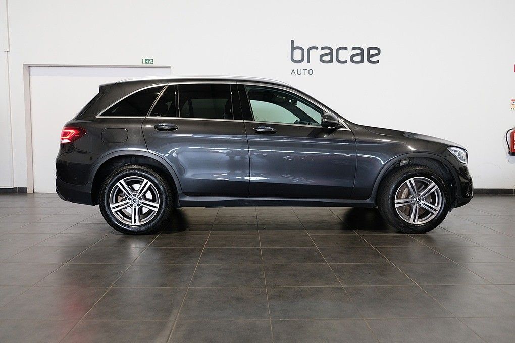 mercedes-benz-glc-2022-hibrido-a-gasolina-1993cc