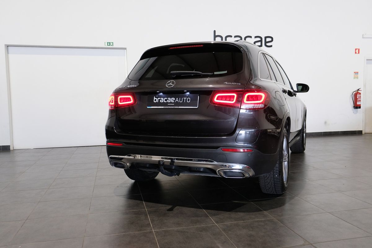 mercedes-benz-glc-2022-hibrido-a-gasolina-1993cc