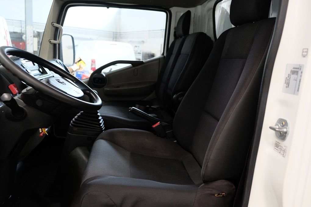 nissan-cabstar-2018-diesel-2953cc