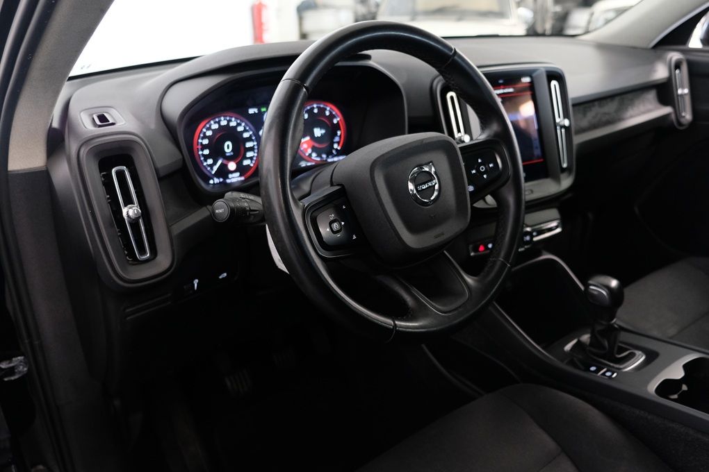 volvo-xc40-2022-gasolina-1477cc
