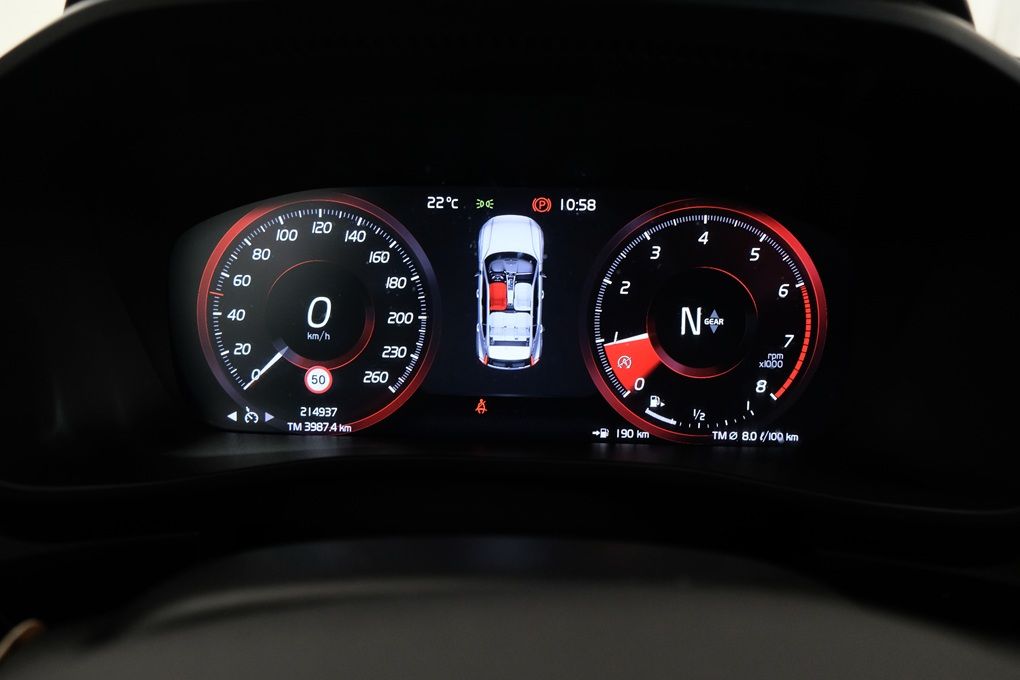 volvo-xc40-2022-gasolina-1477cc