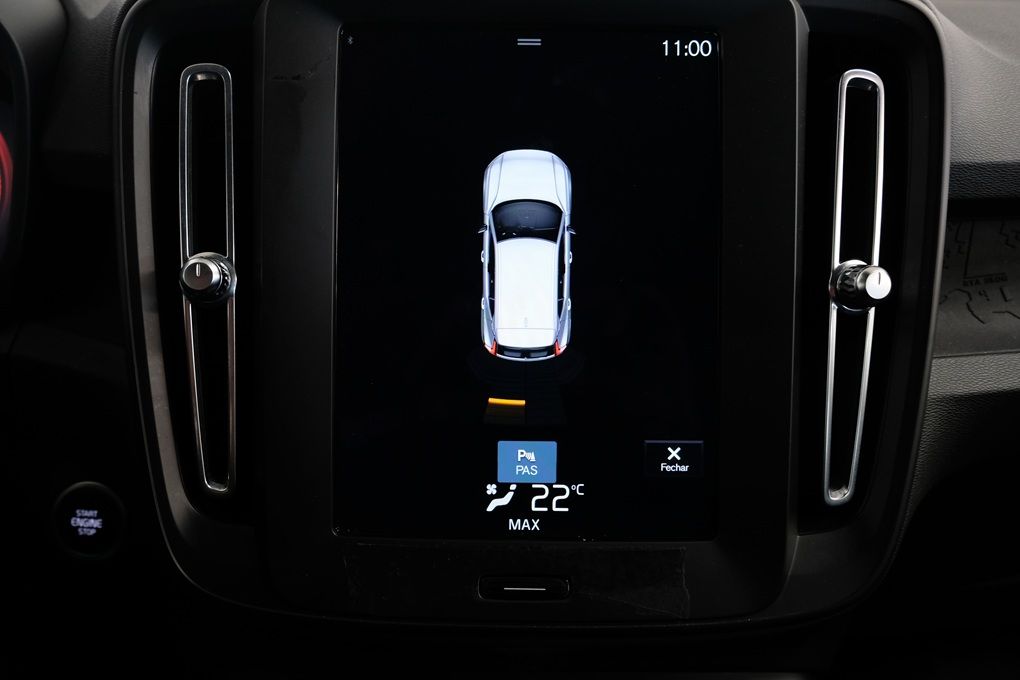 volvo-xc40-2022-gasolina-1477cc