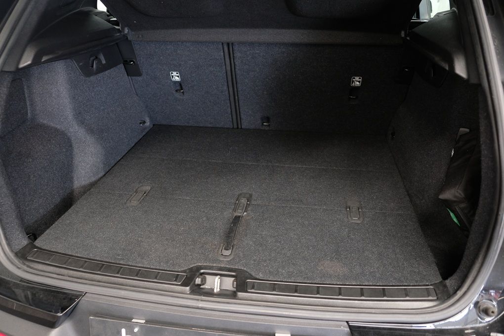 volvo-xc40-2022-gasolina-1477cc