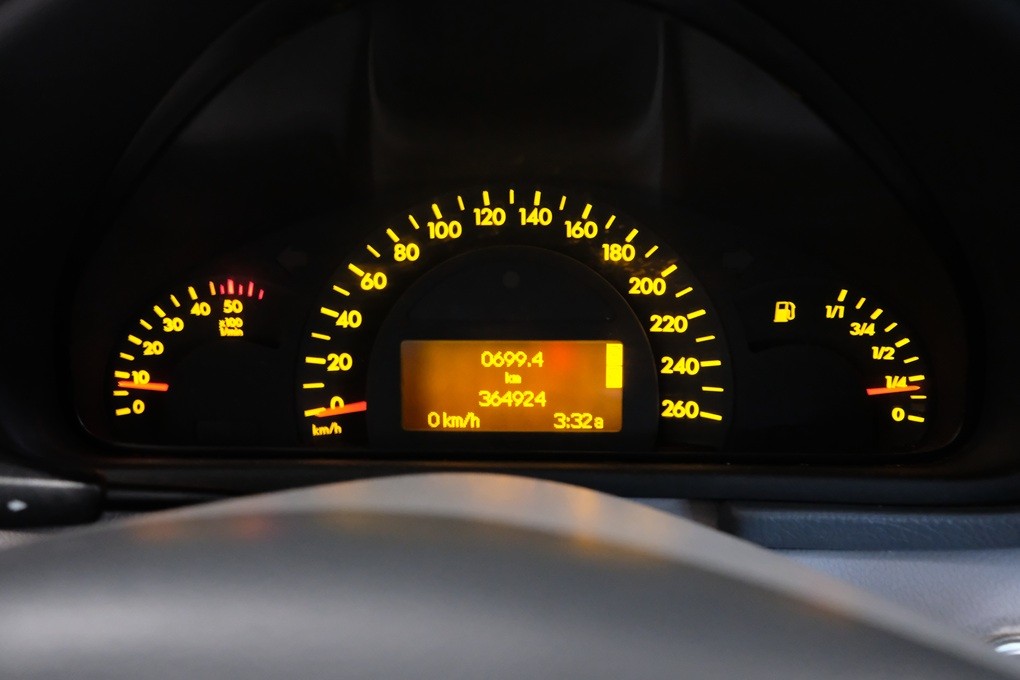 mercedes-benz-classe-c-2001-diesel-2148cc