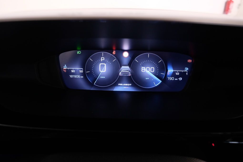 peugeot-408-2023-gasolina-1199cc