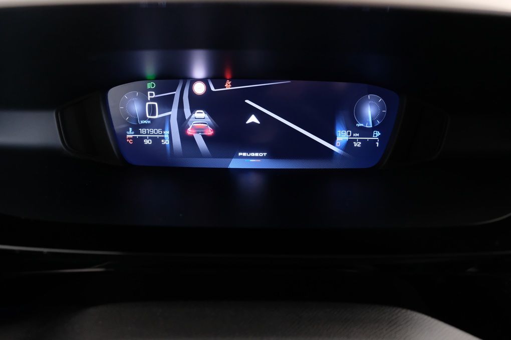 peugeot-408-2023-gasolina-1199cc