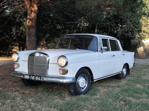 mercedes-benz-190-w110-c-1963-diesel-1980cc