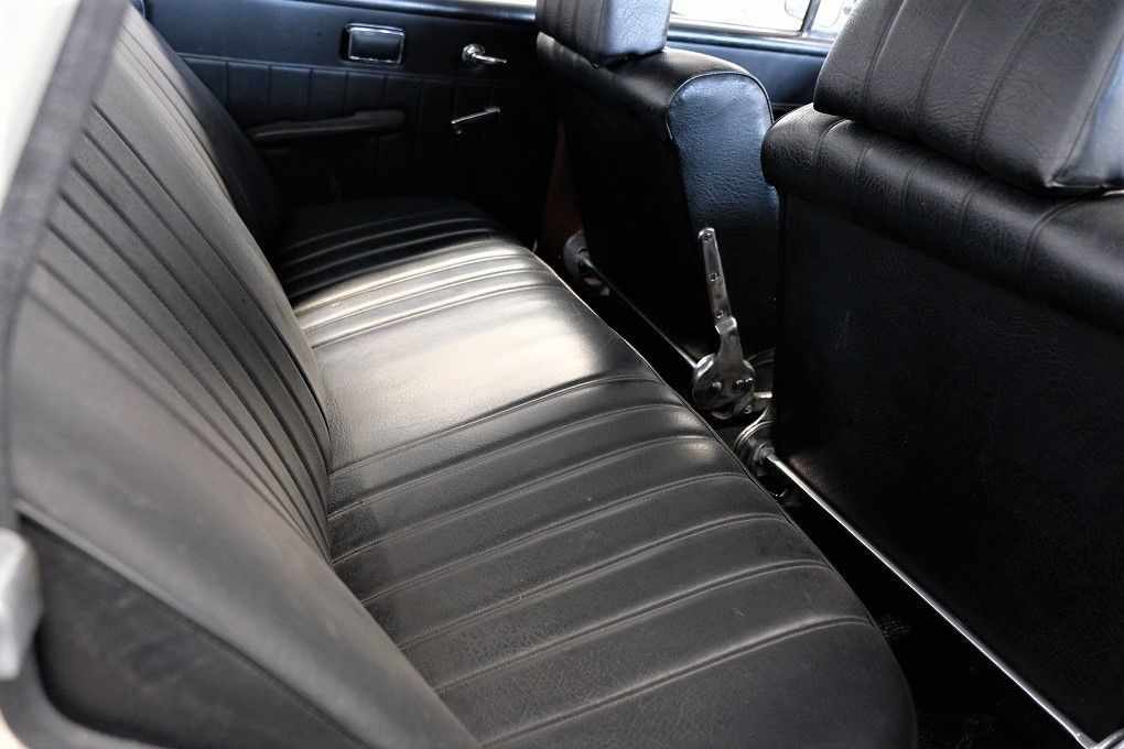 mercedes-benz-190-190-w110-c-1963-diesel-1980cc