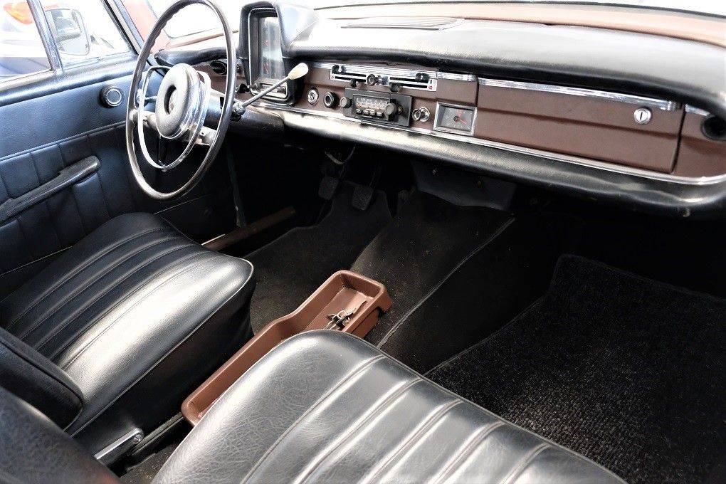 mercedes-benz-190-w110-c-1963-diesel-1980cc