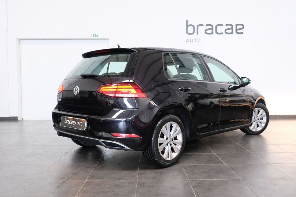 volkswagen-golf-2019-gasolina-999cc