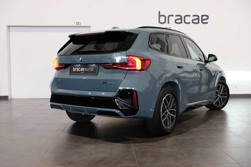 bmw-x1-2023-hibrido-a-gasolina-1499cc