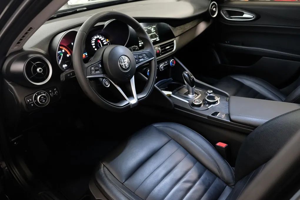 alfa-romeo-giulia-2019-diesel-2143cc