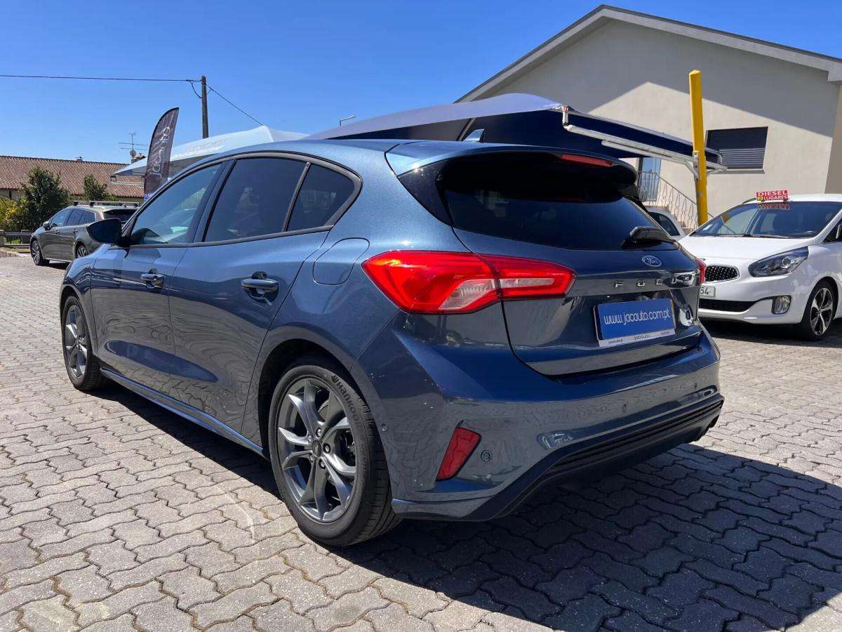 ford-focus-2019-diesel-1499cc