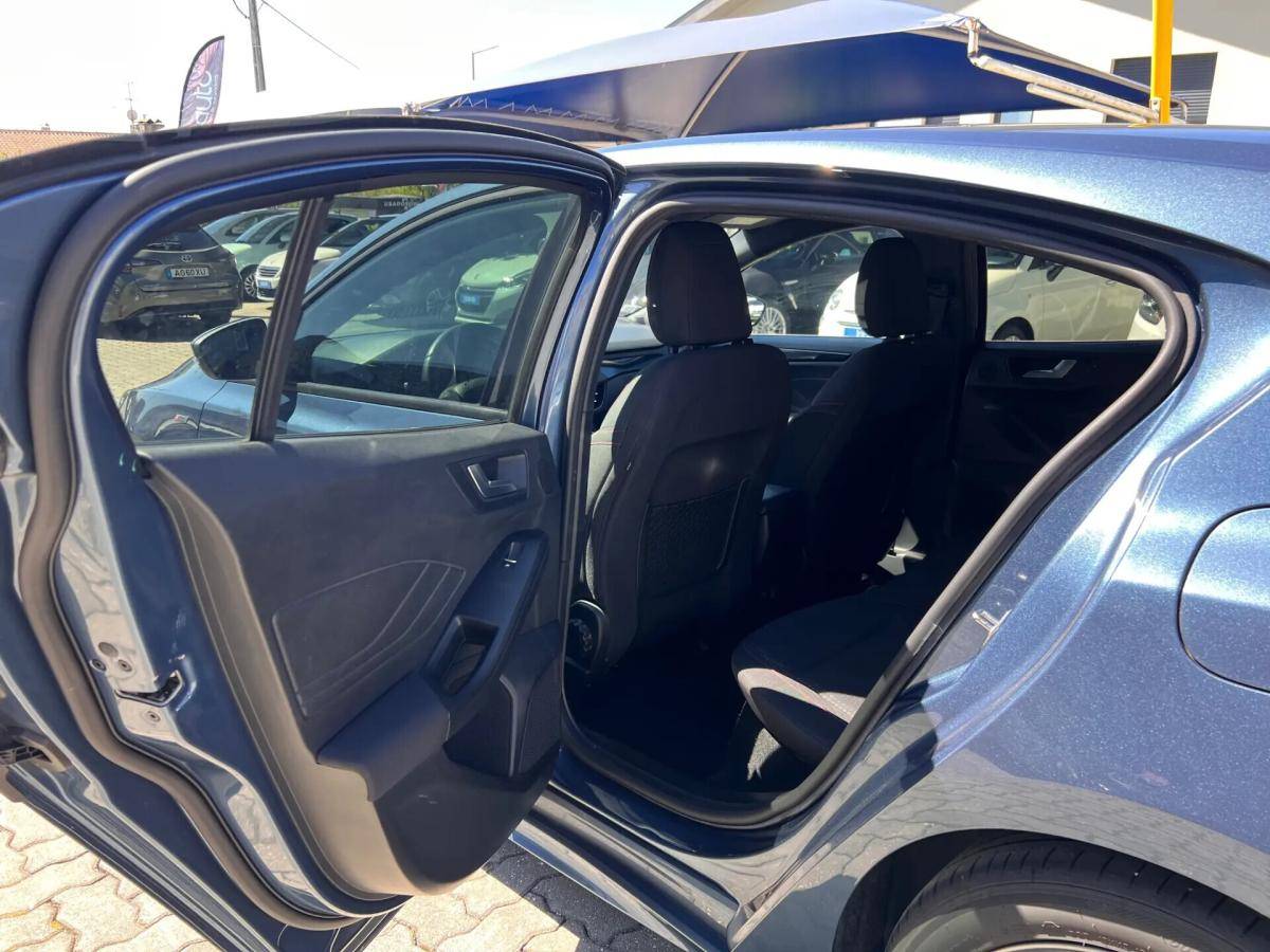 ford-focus-2019-diesel-1499cc