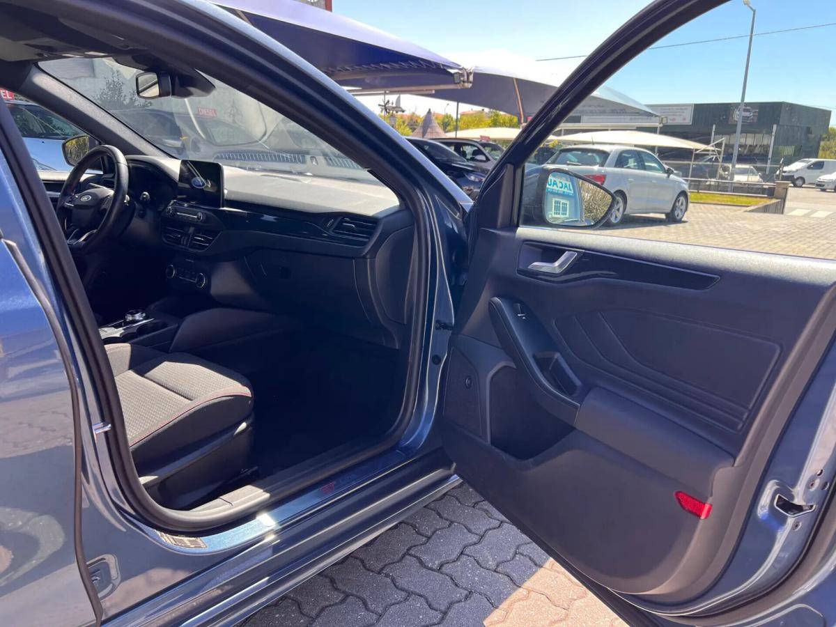 ford-focus-2019-diesel-1499cc