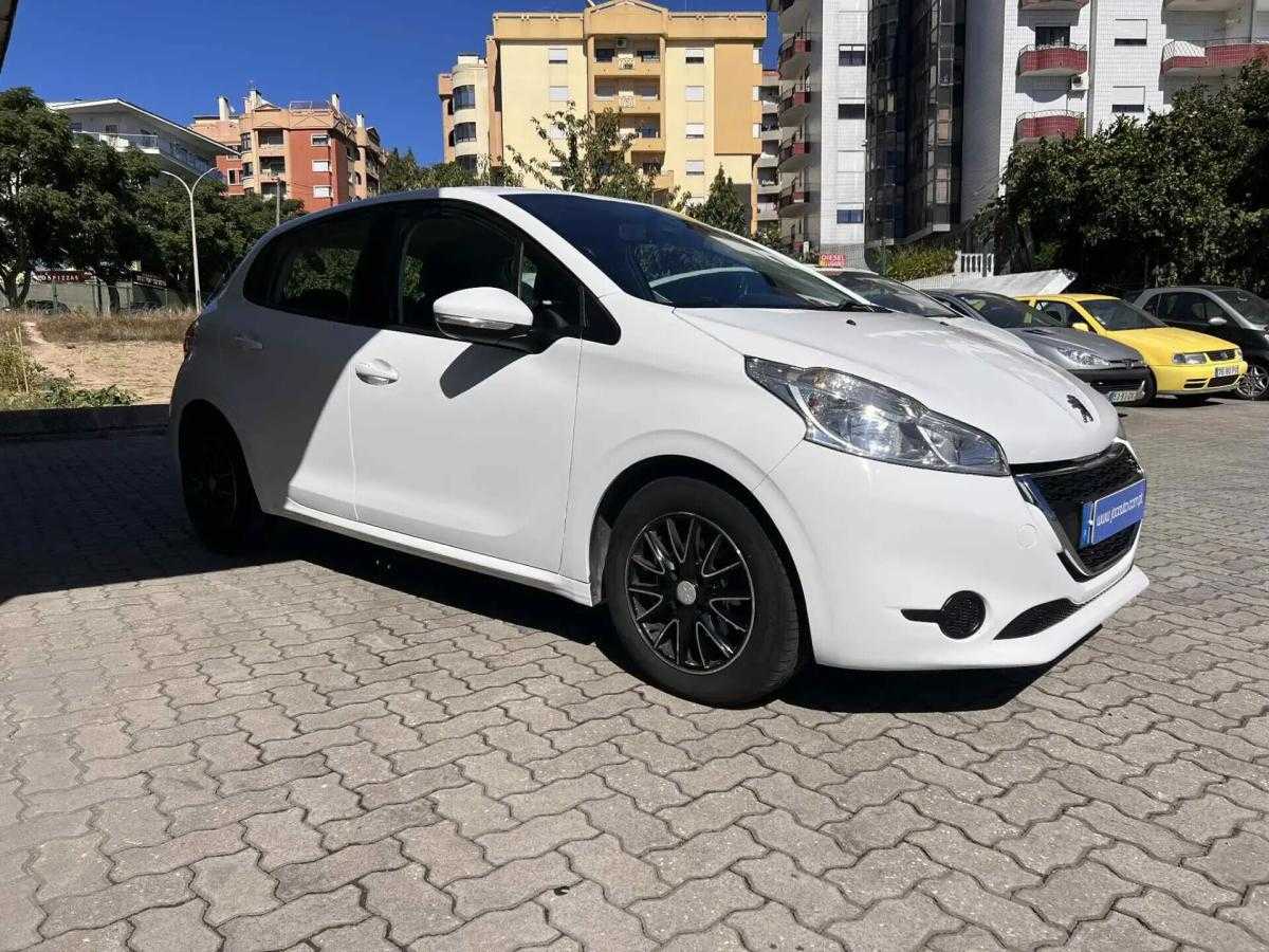 peugeot-208-2014-diesel-1398cc