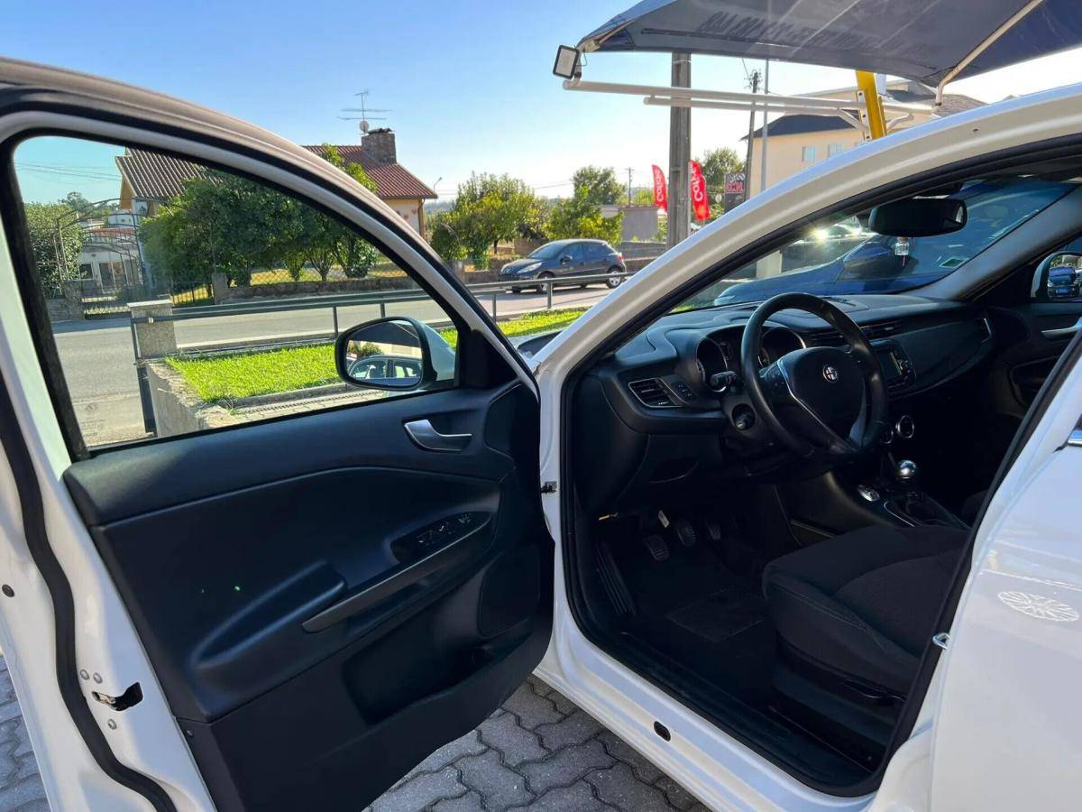 alfa-romeo-giulietta-2015-diesel-1598cc