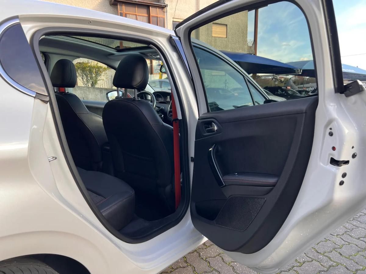 peugeot-208-2016-diesel-1560cc