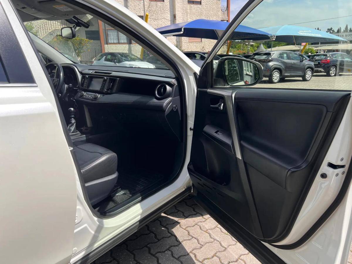 toyota-rav4-2016-diesel-1995cc