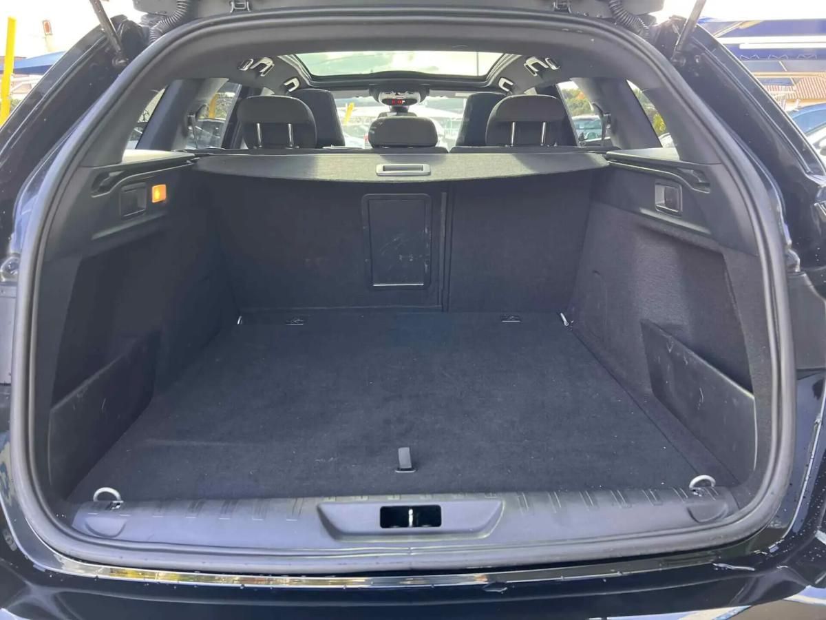 peugeot-308-sw-2017-diesel-1560cc