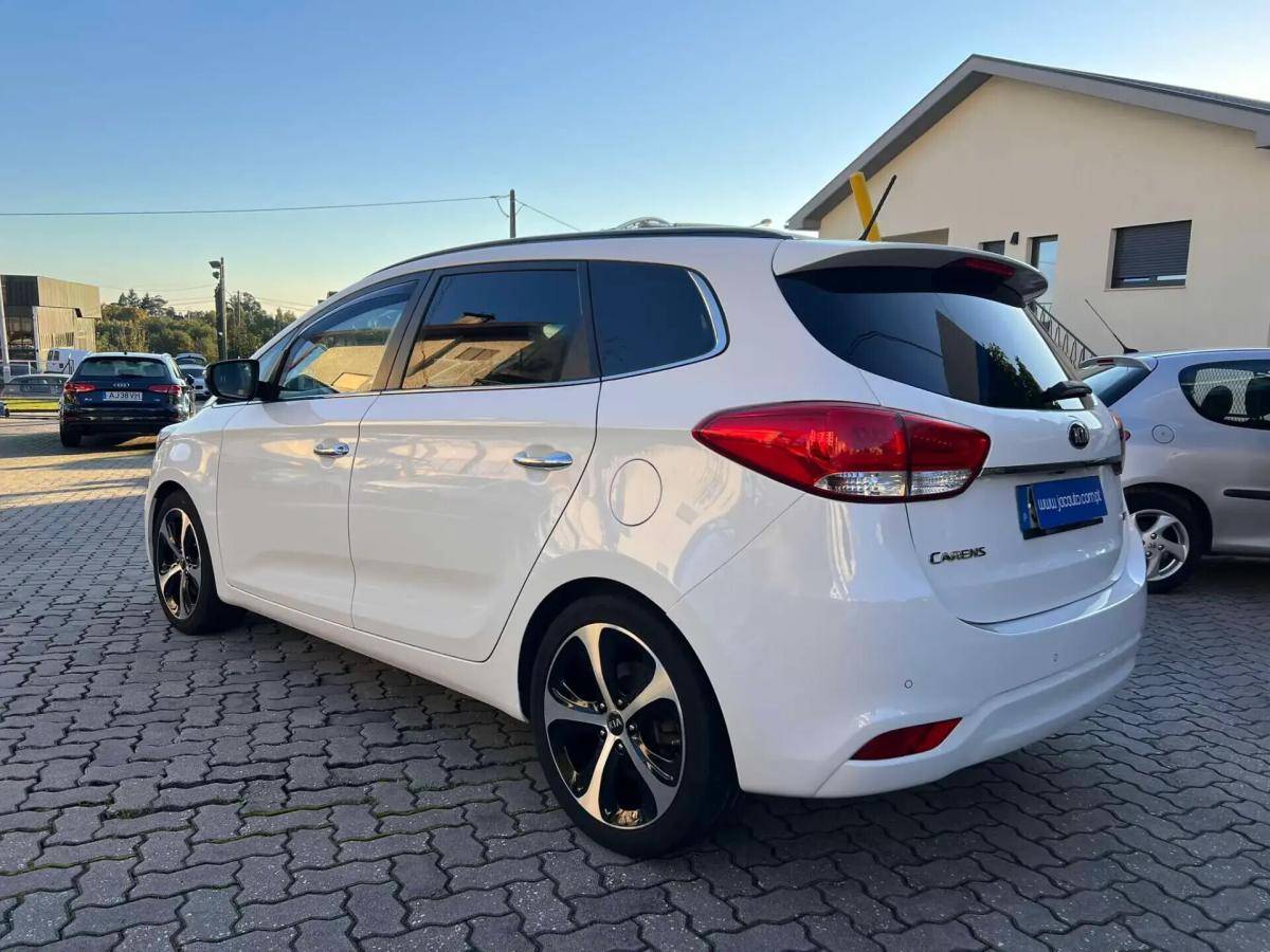 kia-carens-2016-diesel-1685cc
