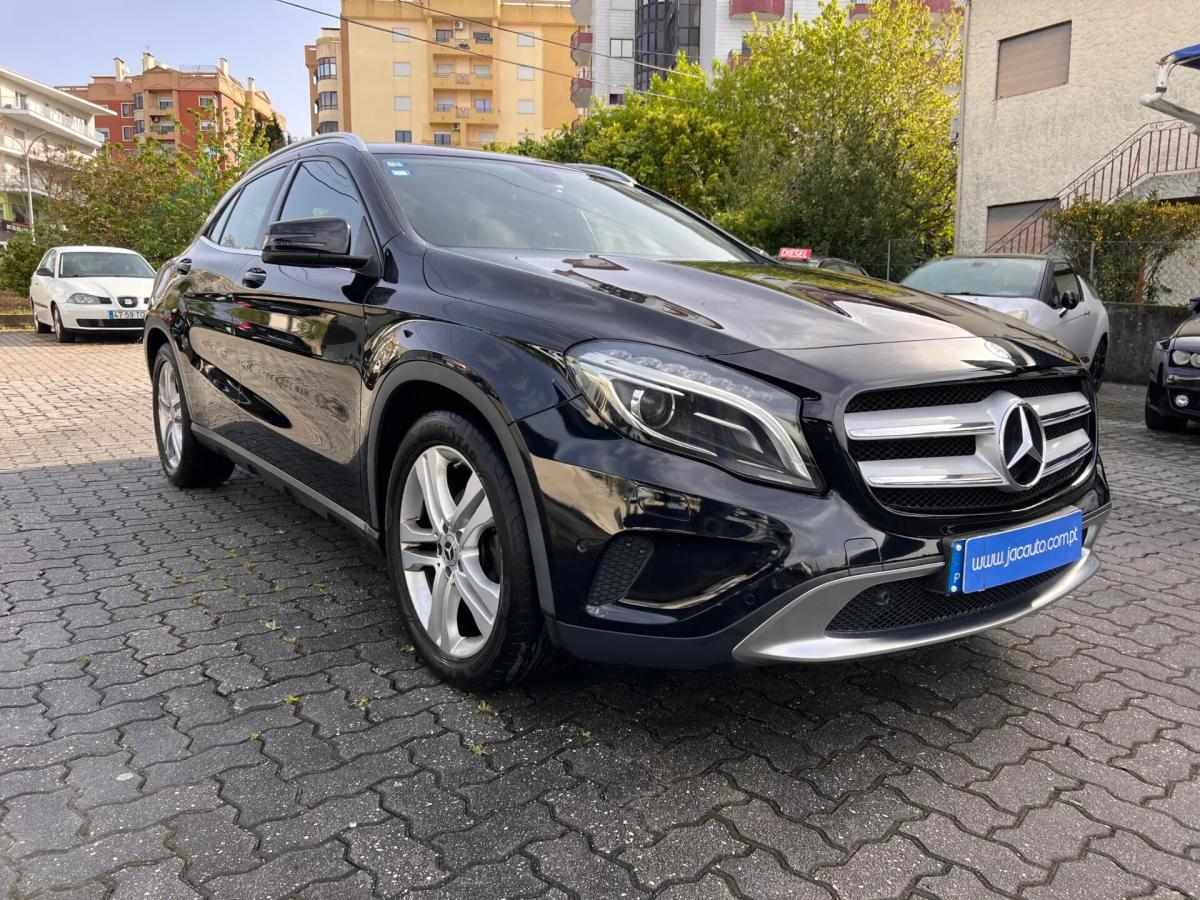 mercedes-benz-gla-200-cdi-2014-diesel-2143cc