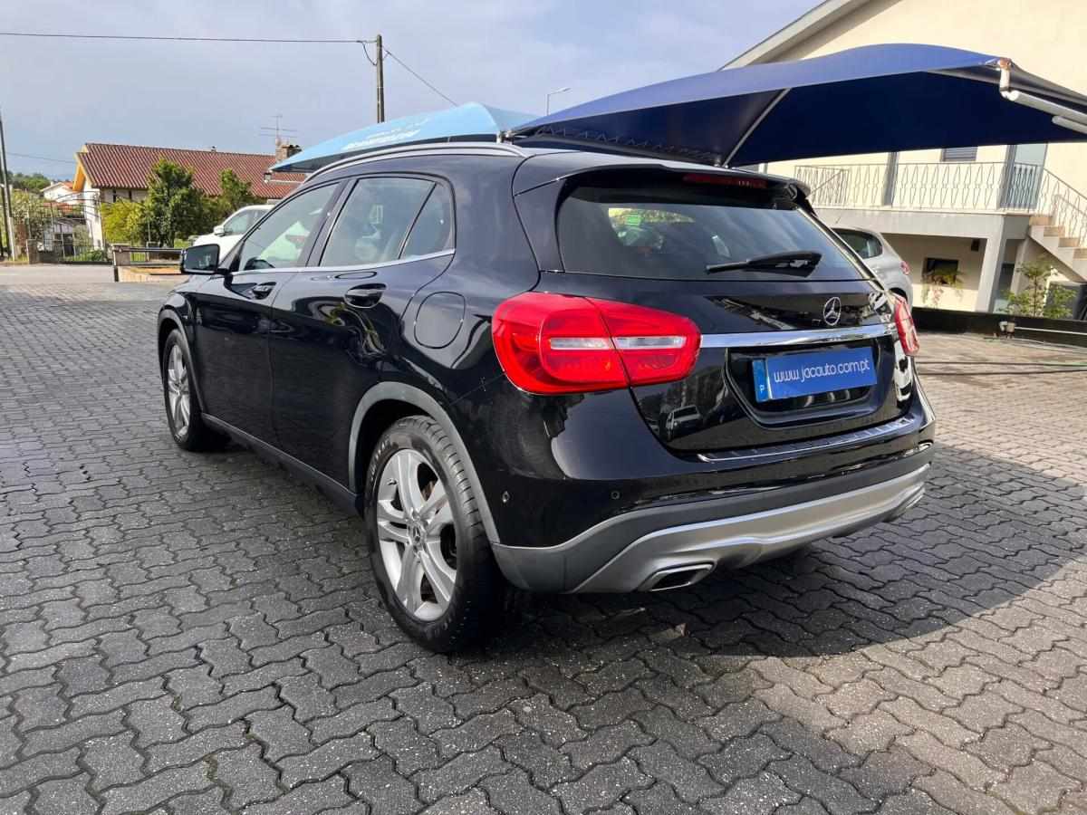 mercedes-benz-gla-200-cdi-2014-diesel-2143cc