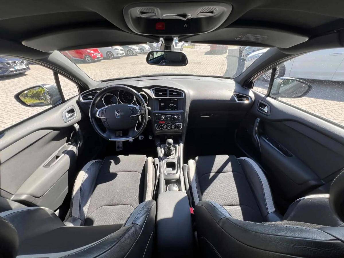 citroen-ds4-2012-diesel-1560cc