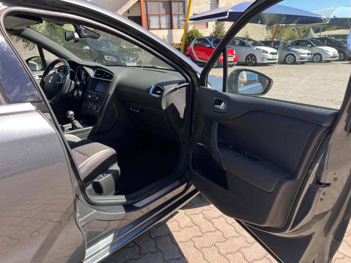 citroen-ds4-2012-diesel-1560cc