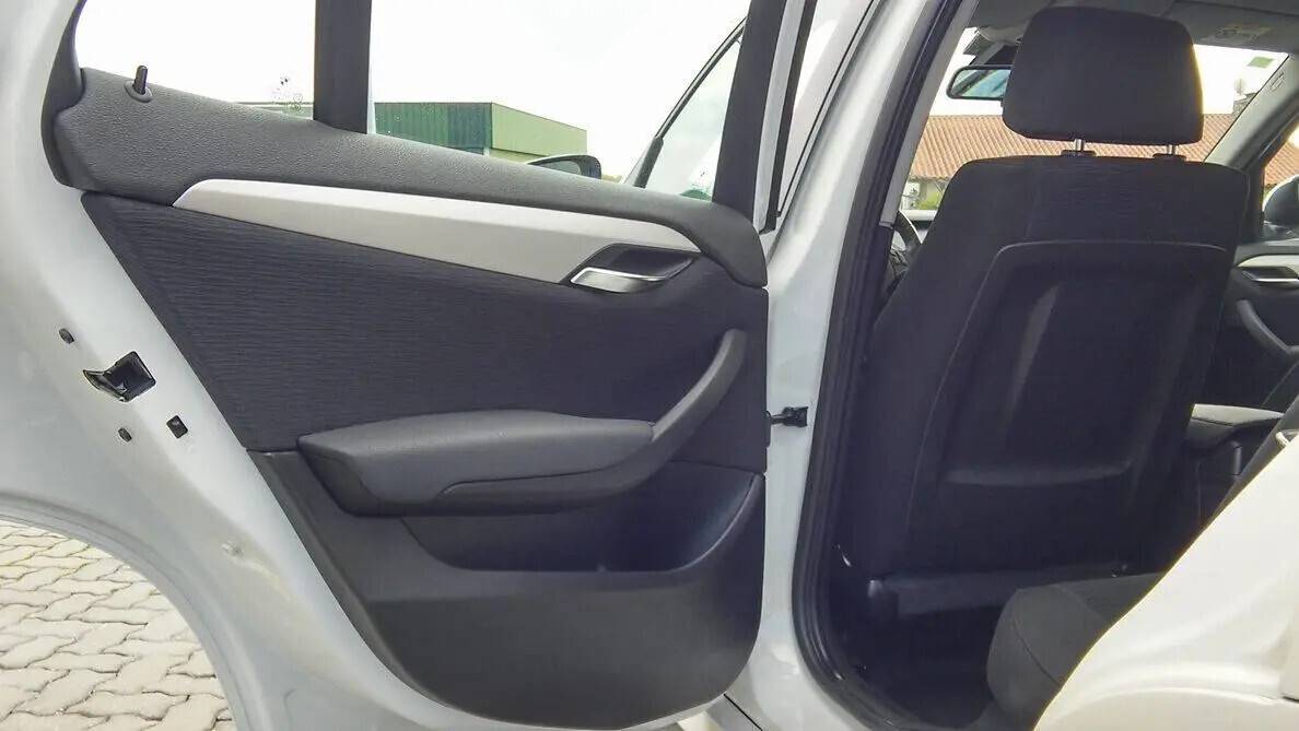 bmw-x1-sdrive16d-2013-diesel-1995cc