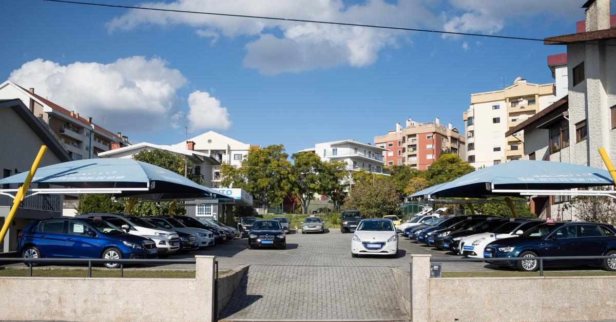 seller image