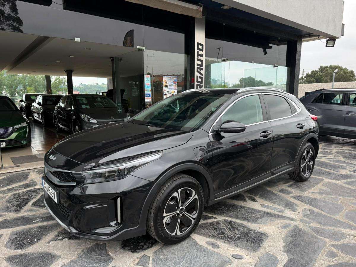 kia-xceed-2022-hibrido-a-gasolina-1580cc