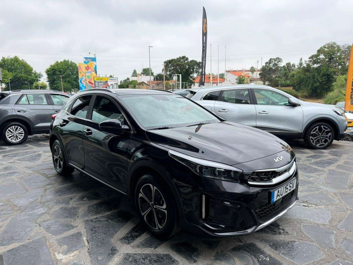 kia-xceed-2022-hibrido-a-gasolina-1580cc