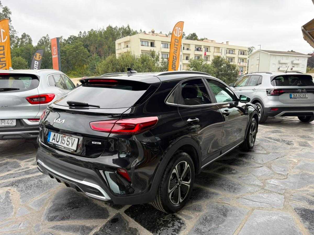 kia-xceed-2022-hibrido-a-gasolina-1580cc