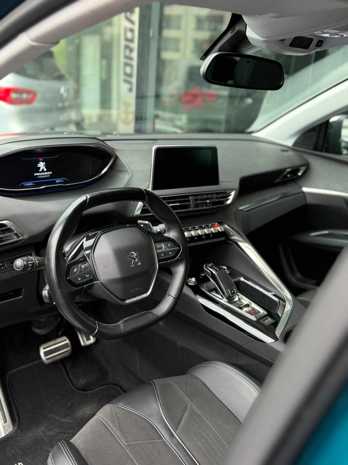 peugeot-5008-2019-gasolina-1199cc